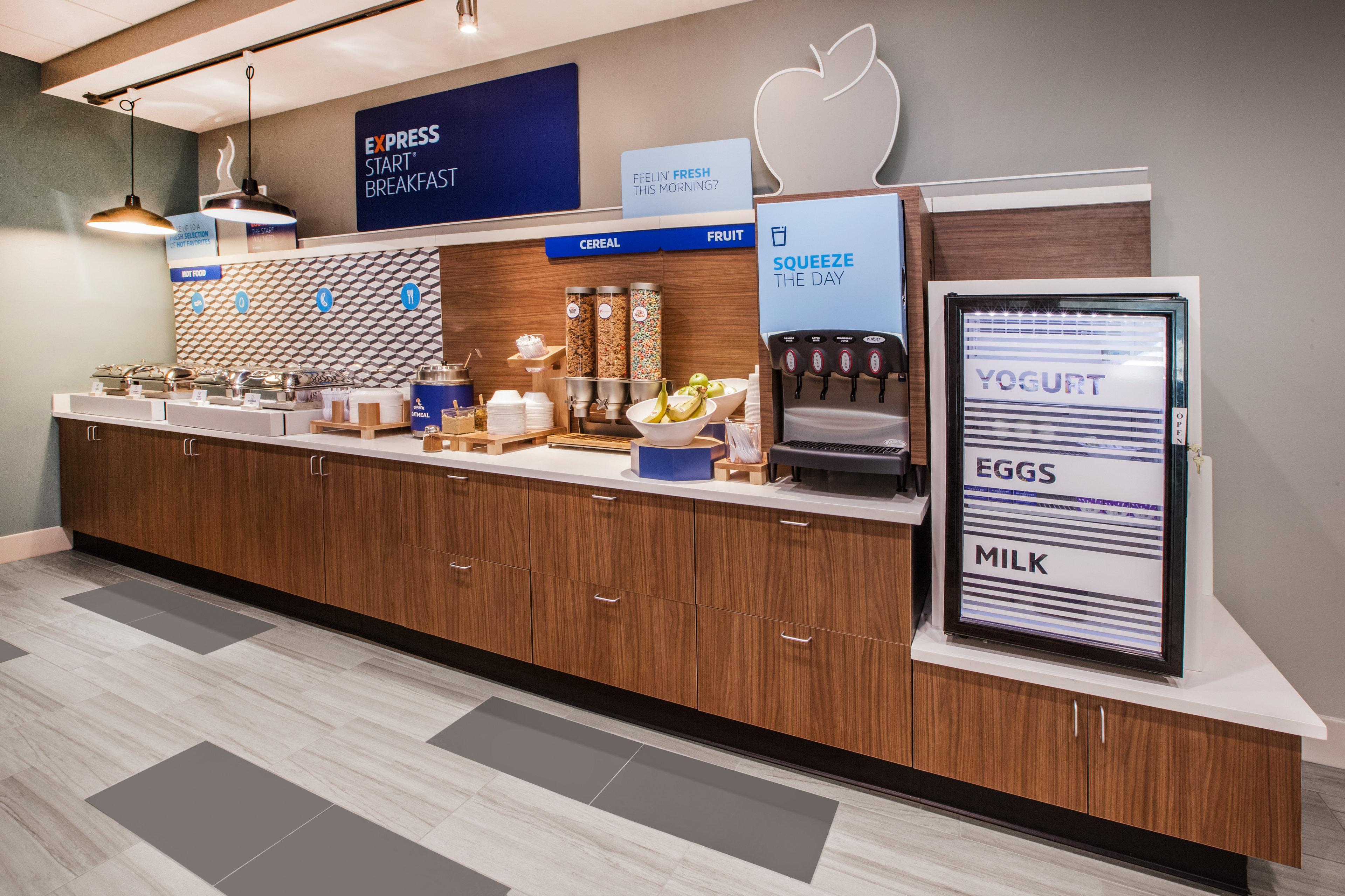 Holiday Inn Express Hotel & Suites Lexington-Downtown University By Ihg Bagian luar foto