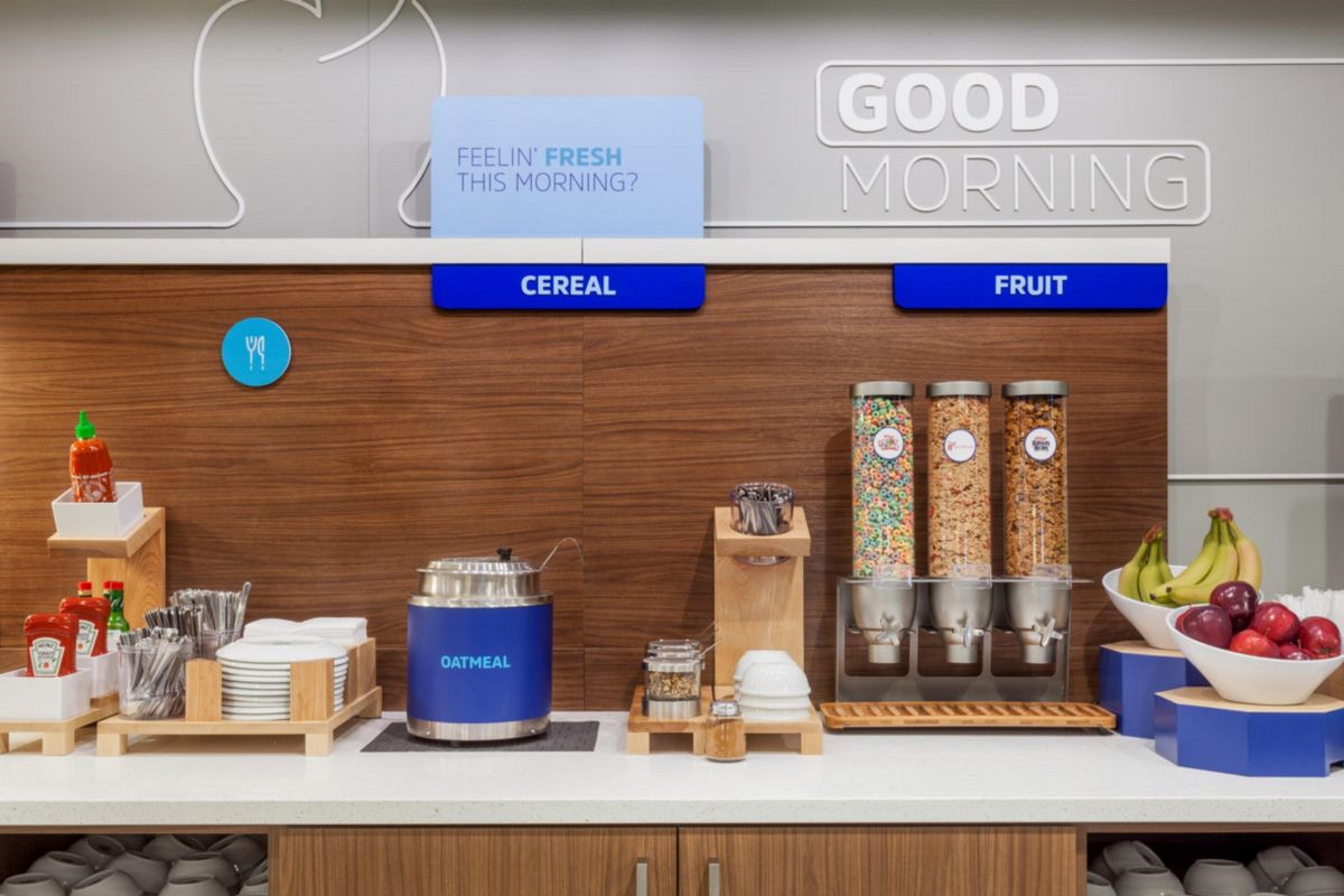Holiday Inn Express Hotel & Suites Lexington-Downtown University By Ihg Bagian luar foto
