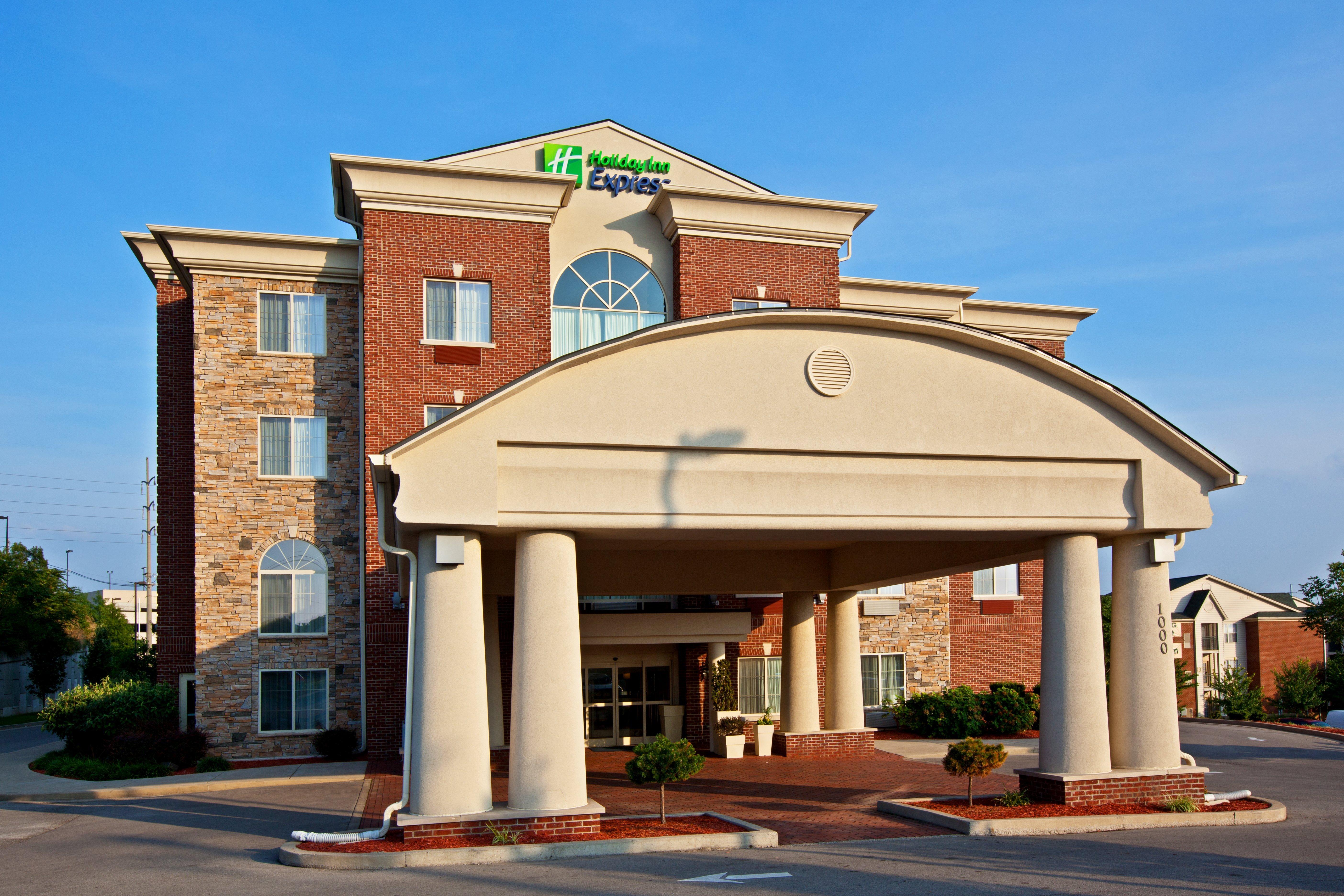 Holiday Inn Express Hotel & Suites Lexington-Downtown University By Ihg Bagian luar foto