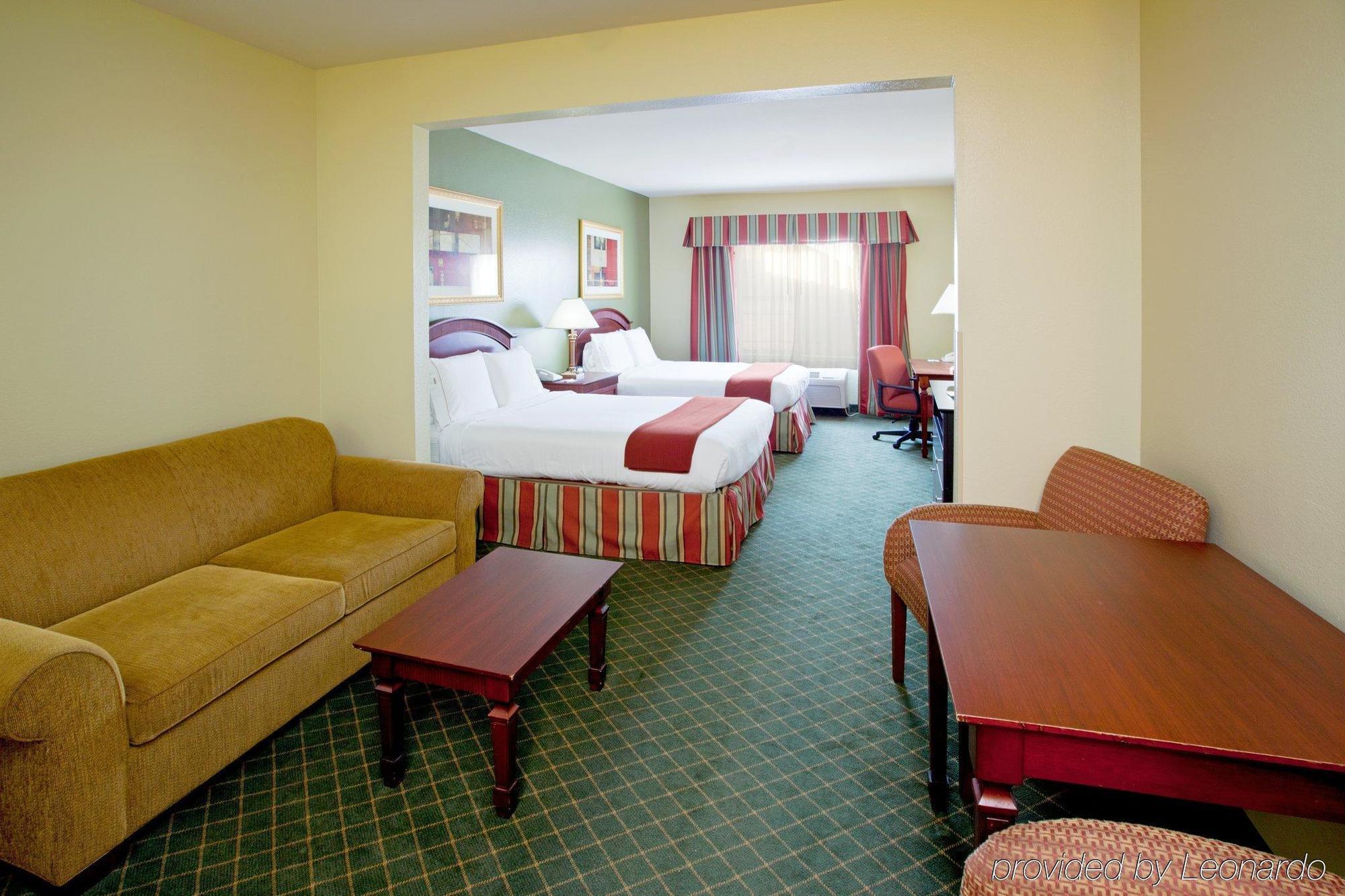 Holiday Inn Express Hotel & Suites Lexington-Downtown University By Ihg Bagian luar foto