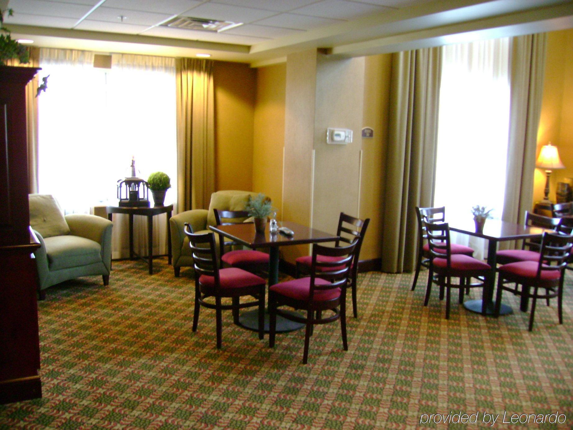 Holiday Inn Express Hotel & Suites Lexington-Downtown University By Ihg Bagian luar foto