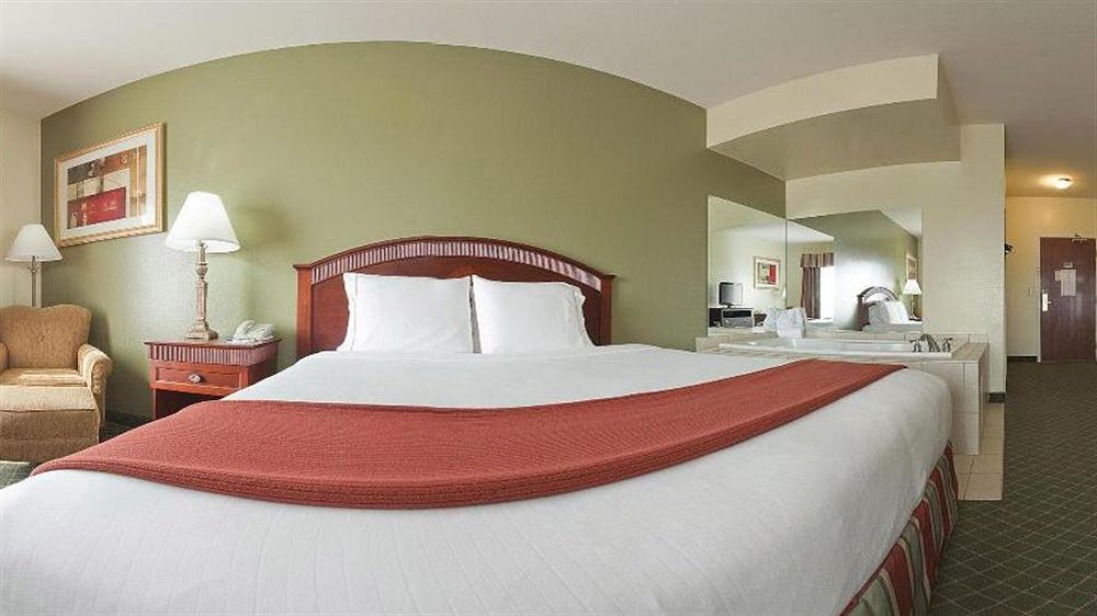 Holiday Inn Express Hotel & Suites Lexington-Downtown University By Ihg Bagian luar foto
